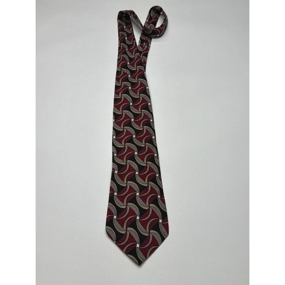 ZIGGURAT By Mulberry Neckwear‎ Mens 100% Silk Geometric Pattern Burgundy Tie